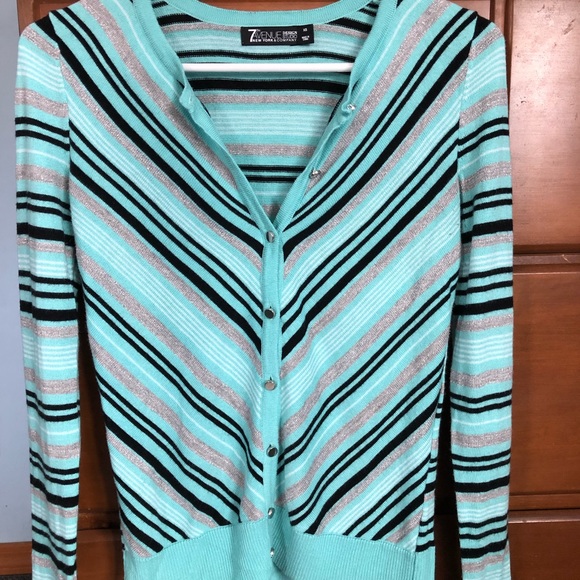 New York & company cardigan. EUC. Size xs - Picture 1 of 3